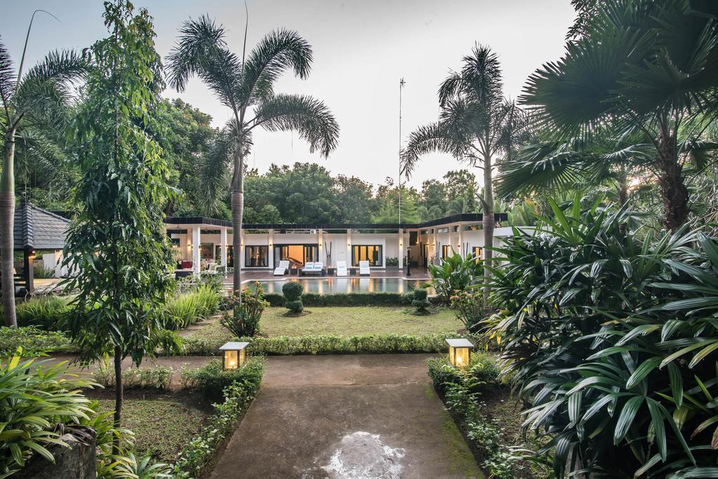 Stunning Villa Lily Lovina Esterno foto